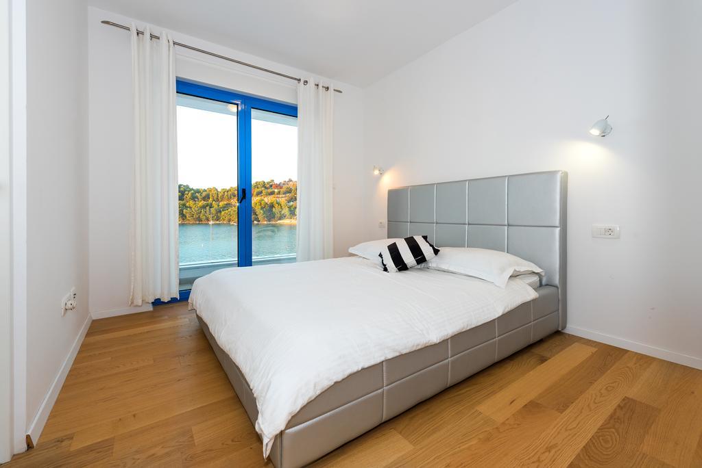 Apartments & Rooms Shark Zaboric Ngoại thất bức ảnh