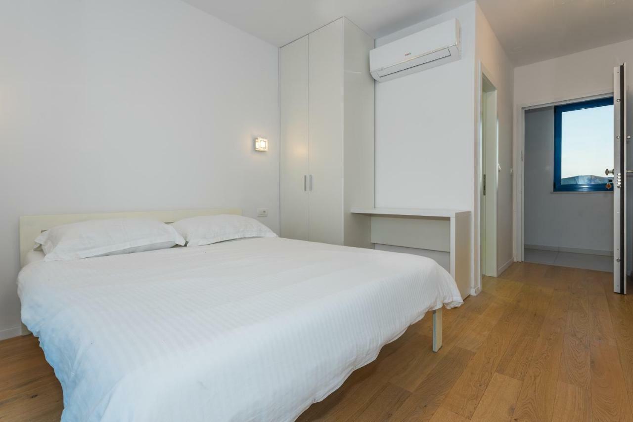 Apartments & Rooms Shark Zaboric Ngoại thất bức ảnh